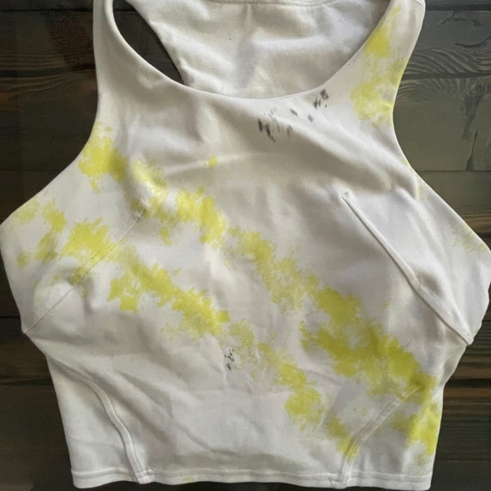 Lululemon crop top bra